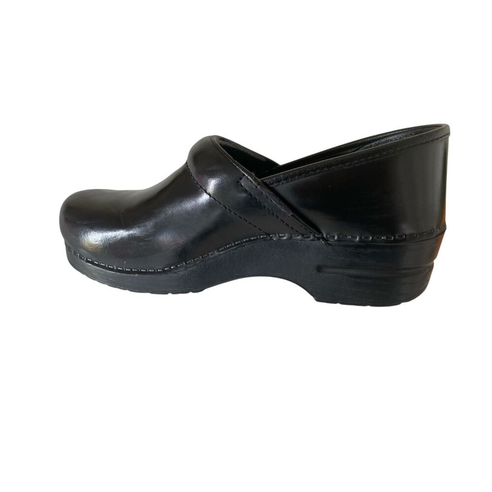 Dansko Black Leather Professional Clogs Sz 41/ 10